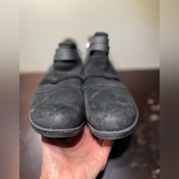 New Earth Origins Odel Distressed Black Suede Ankle Boots Booties Womens Sz 7.5 - Picture 4 of 6